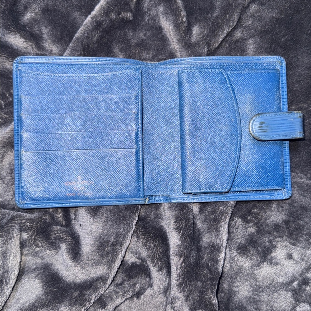 Louis Vuitton Blue Epi Leather Porte-Billets Compact Wallet /Distressed - Picture 2 of 12
